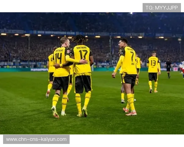 汉堡1-1逼平多特蒙德,升班马主场表现顽强 汉堡1-1逼平多特蒙德,升班马主场表现顽强