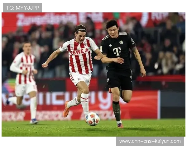 角球战术配合:金玟哉头球破门反超比分 角球战术配合:金玟哉头球破门反超比分